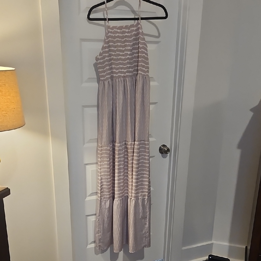 LOW $4.99 Shipping. Striped Tan And White Maxi Dress In XL/Large